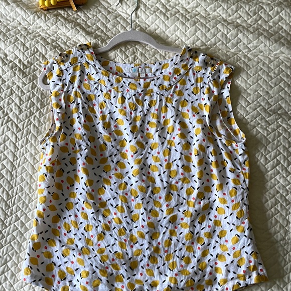 Boden Tops - Boden lemon linen shirt